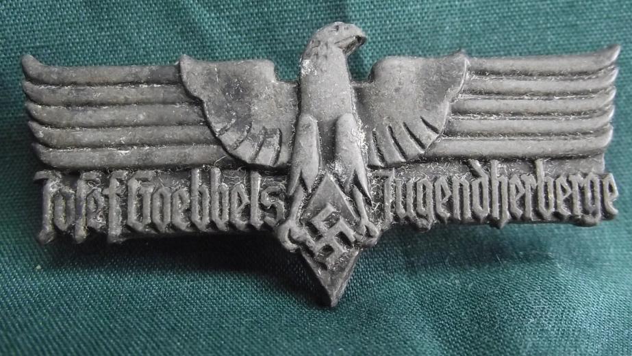Hitler Youth Event Badge/Tinnie. Joseph Goebbels Jugend Herberge.