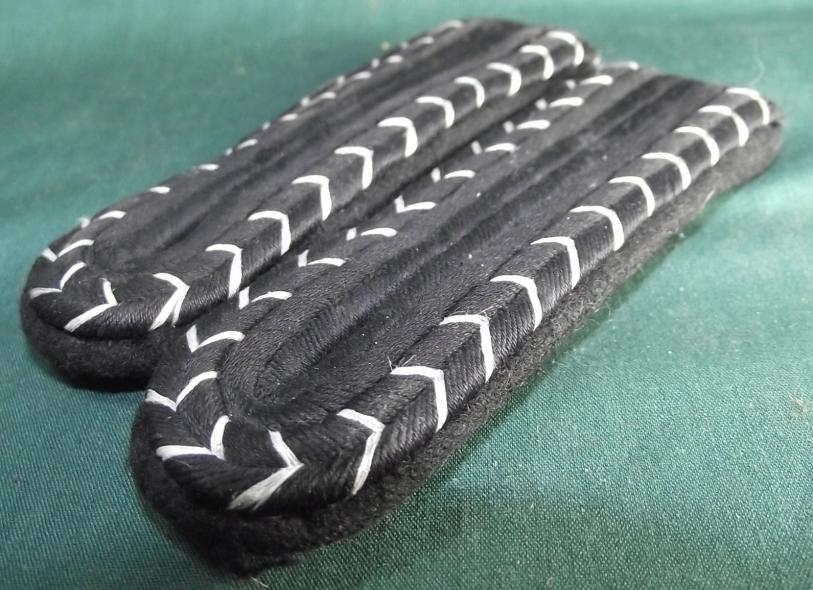 Police Unterwachtmeister's Shoulder Boards.