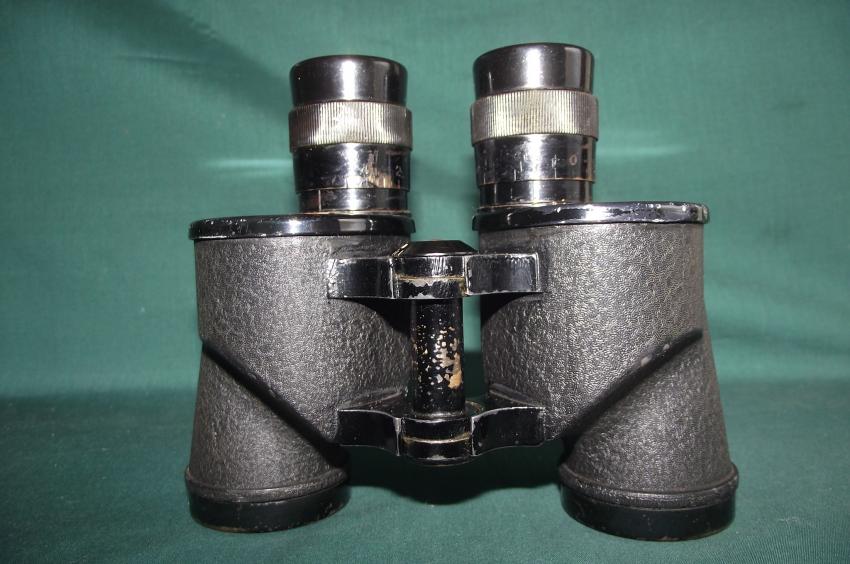 Canadian 6x30 1943 R.E.L. Binoculars.