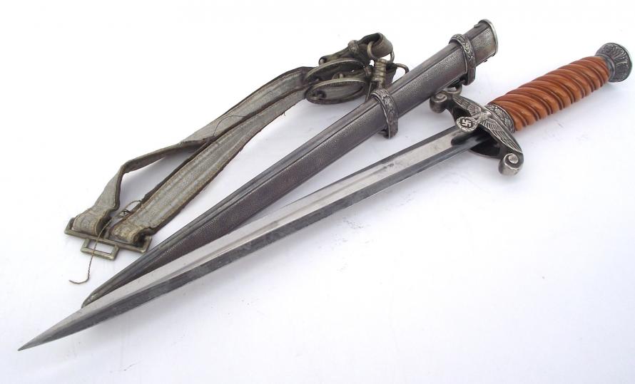 Paul Weyersberg Army Dagger and Hangers.