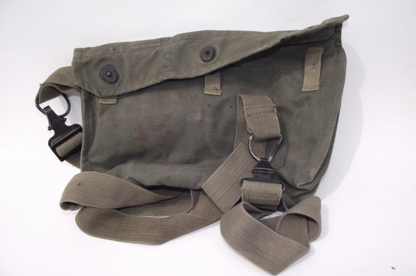 PRICE REDUCED. Gulf War Iraqi Marked Gas Mask Bag.