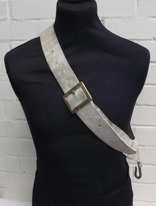 Victorian Buff Leather Swivel Carbine Belt.