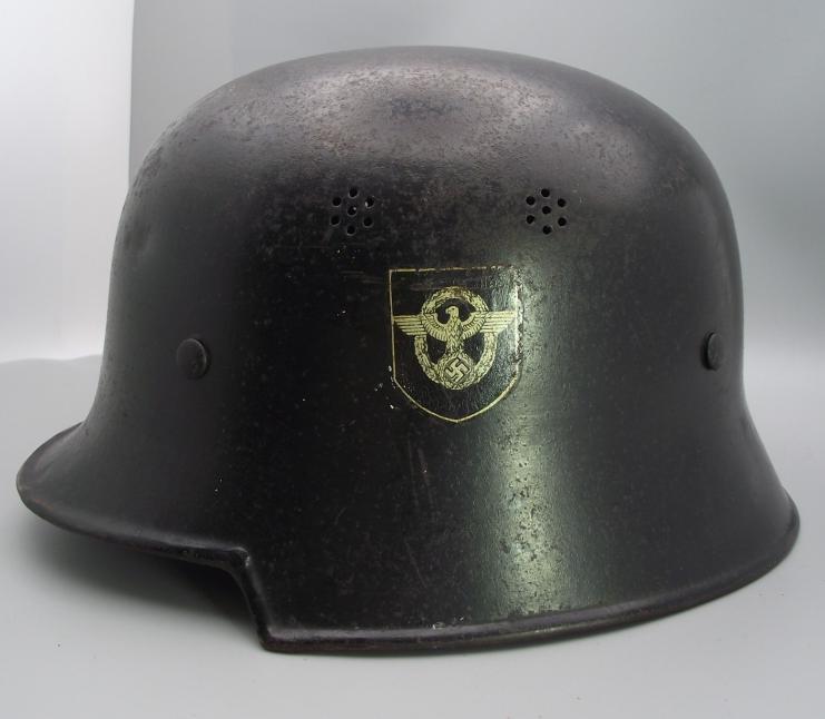 M34 DD Police Feuerschutzpolizie Helmet.