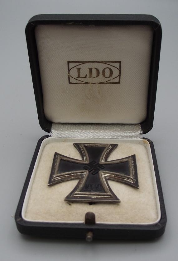 LDO Boxed L/11 Iron Cross Forst Class. Wilhelm Deumer.