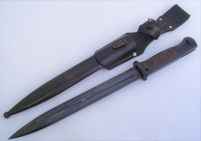 Matching Numbers K98 Bayonet and Frog. S/155, E.u.F.Horster.