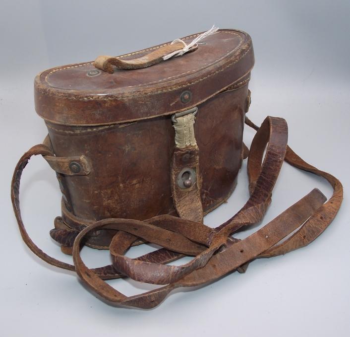 WW1 1915 Dated British Leather Binocular Case.