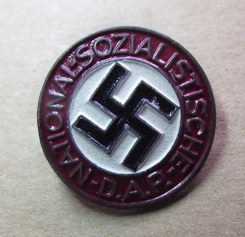 NSDAP Membership Badge, M1/77, Bayererisches Hauptmunzampt..