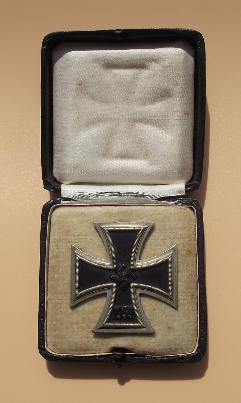 Boxed First Class1939 Iron Cross. Paul Meybauer.