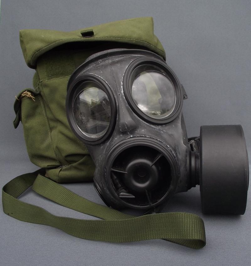 British Army S10 Respirator and Bag.