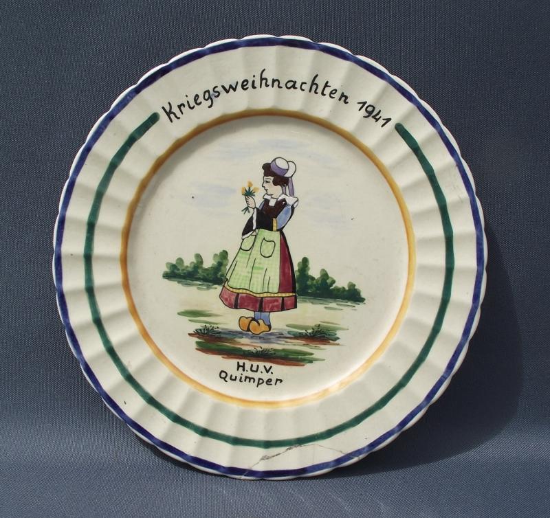 1941 Dated Kriegsweihnachten Plate. Quimper.