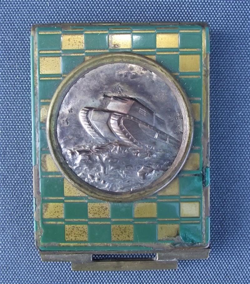 Art Deco Ladies Tank Compact.