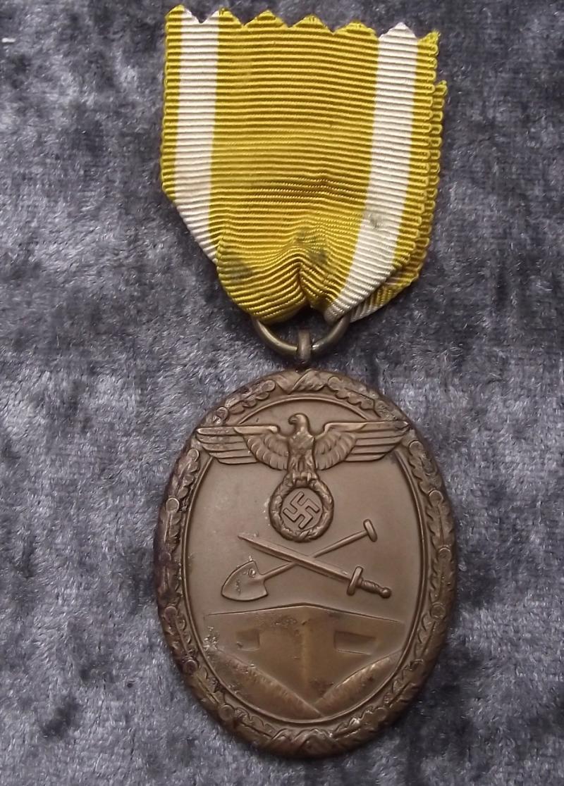 West Wall Medal.