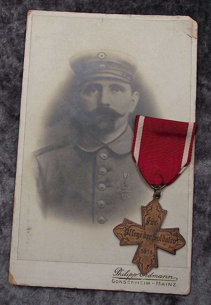 Hesse-Darmstadt , Grand Duchy. Military Medical Cross and Photo.