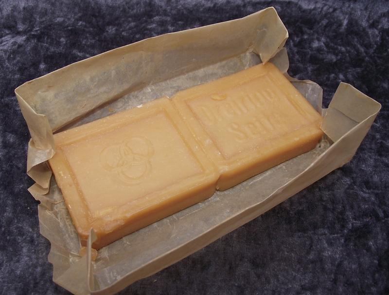 German Personal Items. Soap Bars. Dreiring Seife.