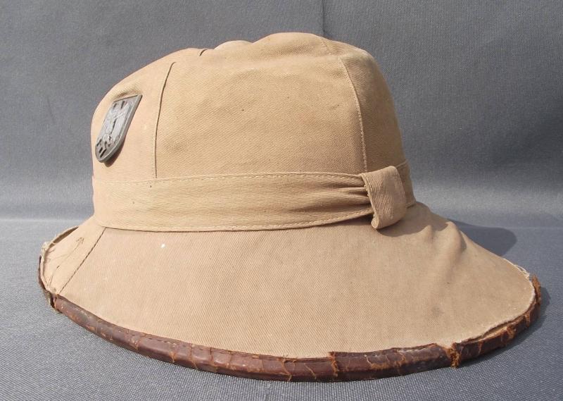 Crow Valley Militaria | German Heer First Pattern Tropenhelm. 1941. KM ...