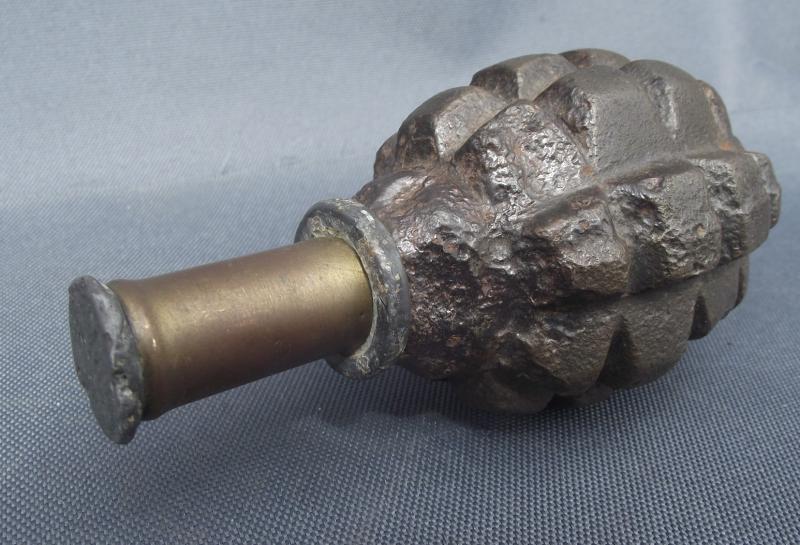 Inert WW1 French F1 Fragmentaion Grenade.