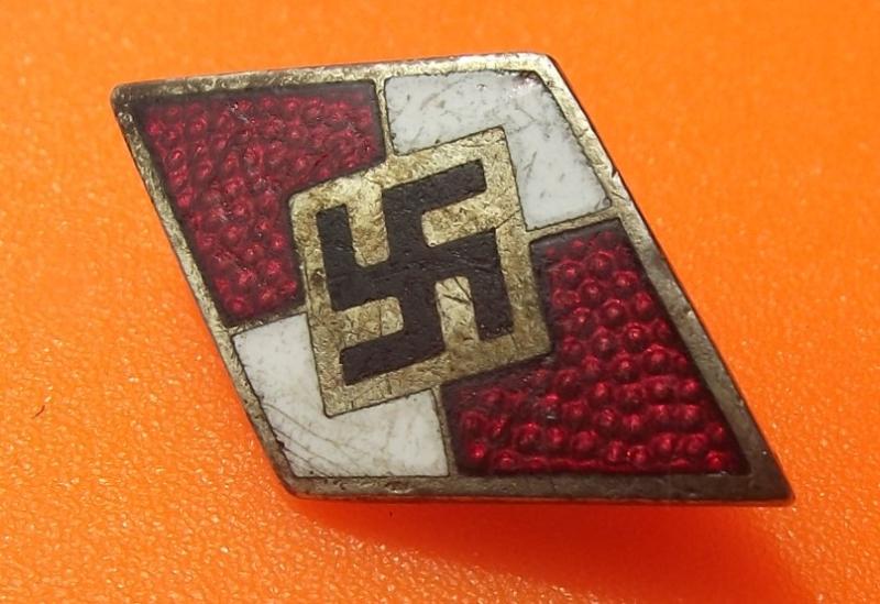 Hitler Youth Membership Badge, RZM-M1/102.