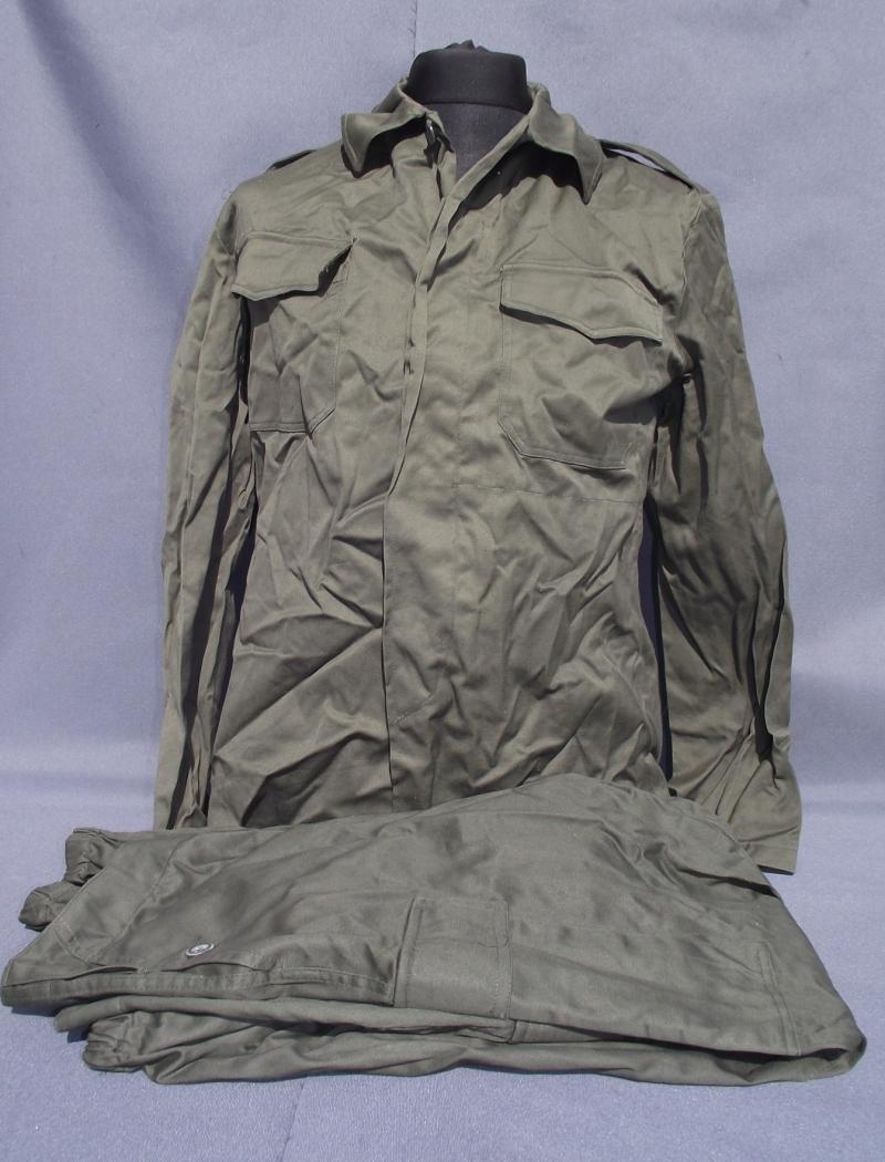 Iraqi Olive Drab Uniform, Jacket and Trousers. McCarthy, 7th Armoured ,MP, Operation Granby. Desert Storm