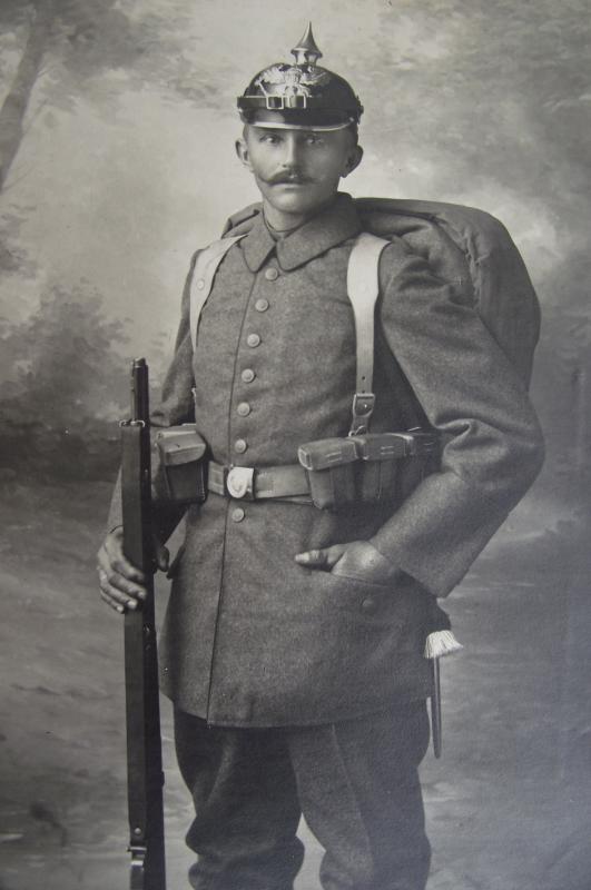 WW1 Imperial Photo Card, Picklehaube , 1915.