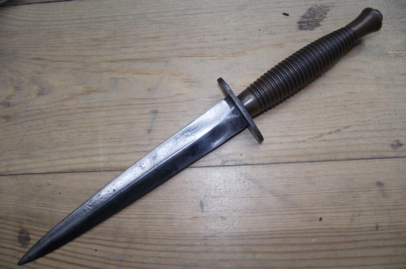 Third Pattern B2 Marked Commando Dagger.