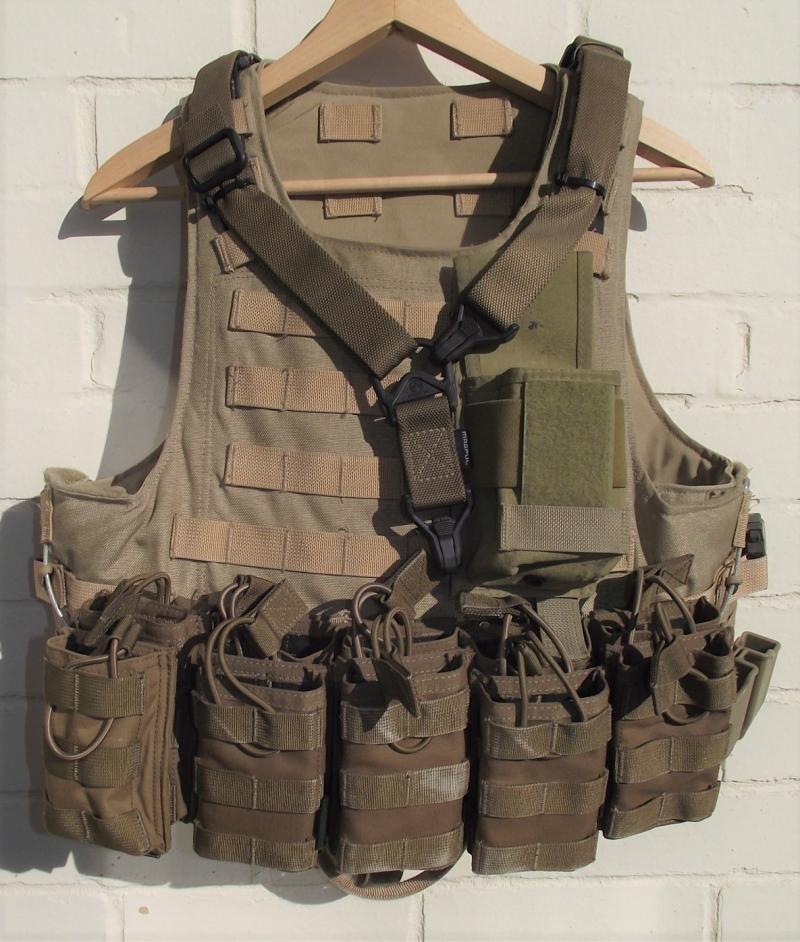 Tactical Assault Vest Rig. Guarder Cordura, Magpul, Warrior Assault.