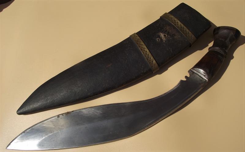 Early Military Sirupate Kukri.