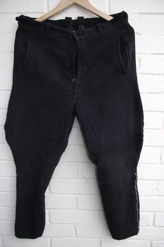 HJ/DJ, Black Corduroy Breeches, HJ Stiefelhose.