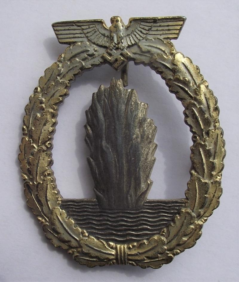 Unmarked Kriegsmarine Minesweepers Badge. W.Deumer