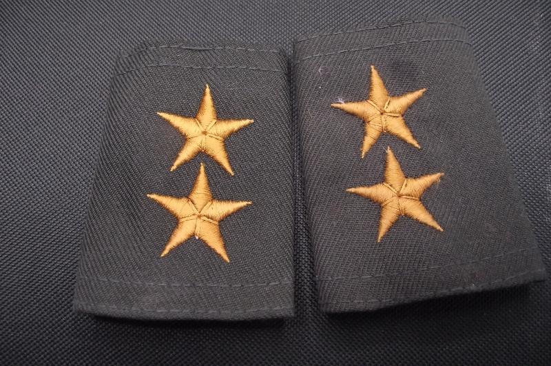 Gulf War Iraqi Slip-on Shoulder Boards. 1st Lieutenant.