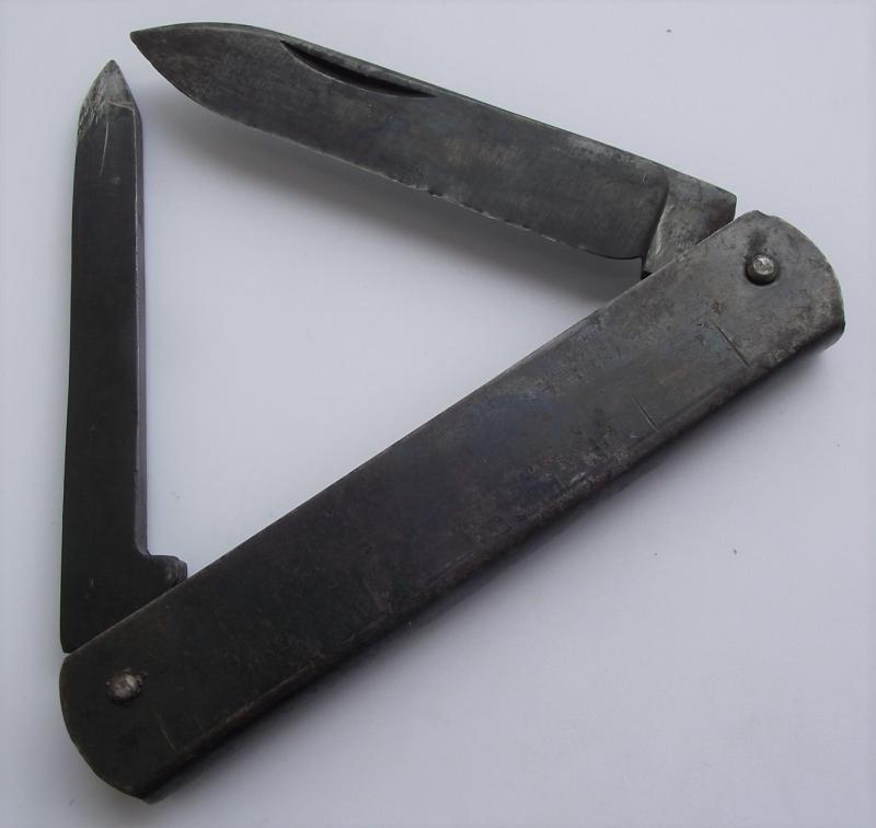 WW2 RAF ''Beadon Suit'' Clasp Knife.