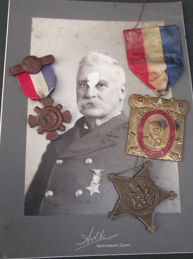 U.S. Cival War Veterans G.A.R. Medals and Photo.