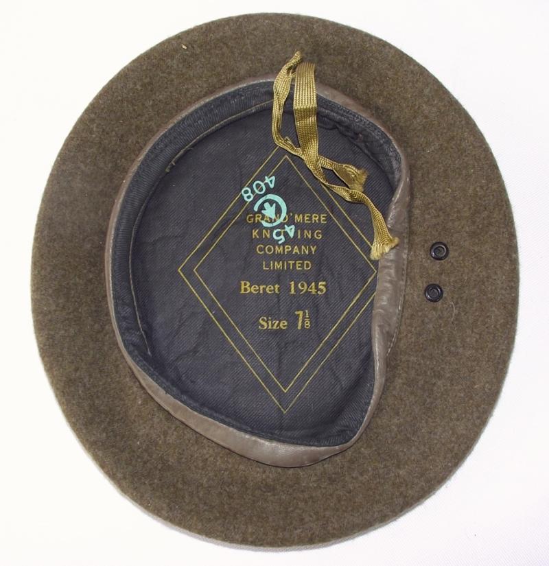 Unissued 1945 Dated Canadian Beret.