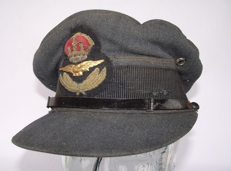 WW2 Canadian RAF Officers Visor Cap.