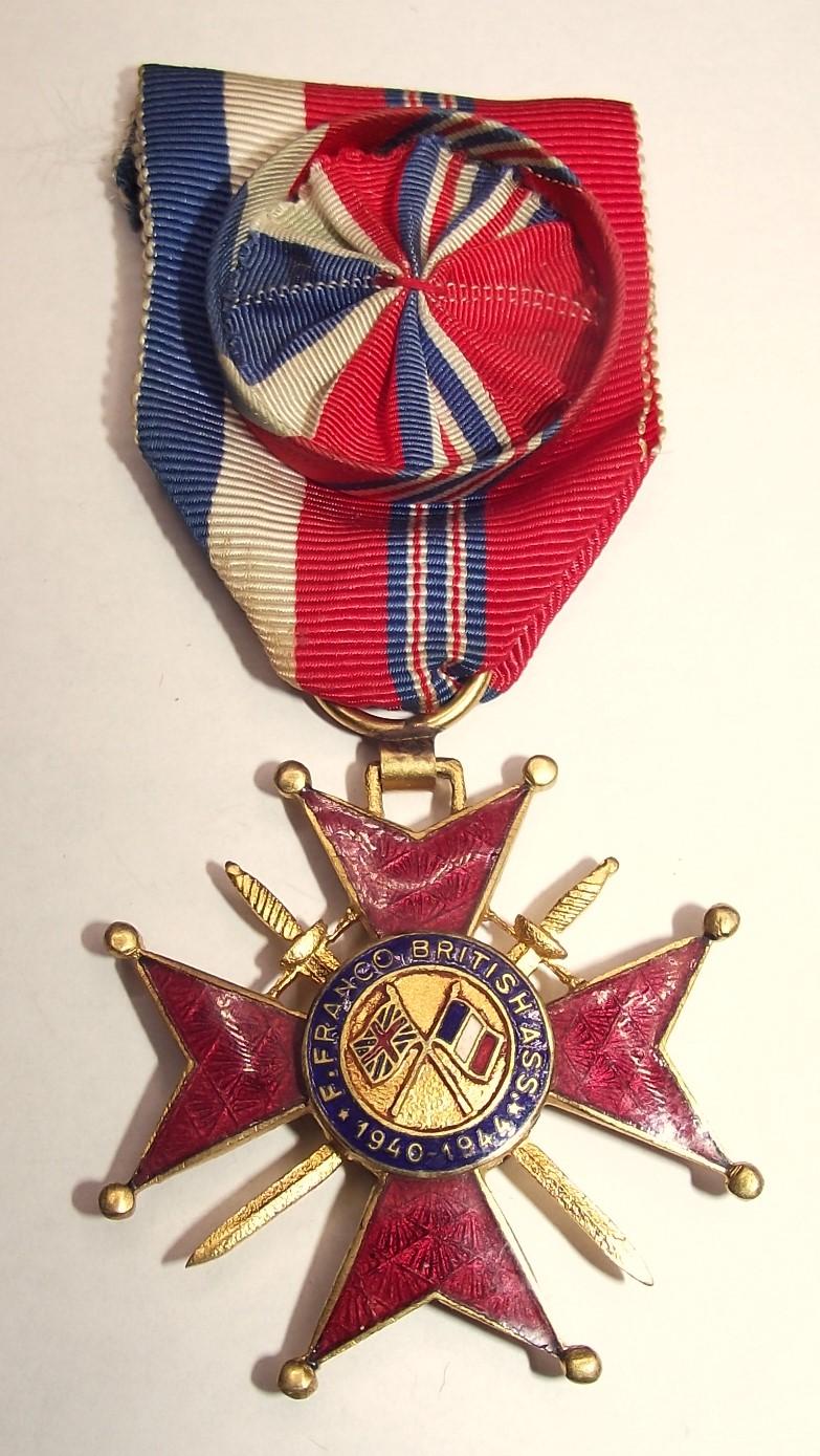 France British Association Officers Cross, 1940-1944.