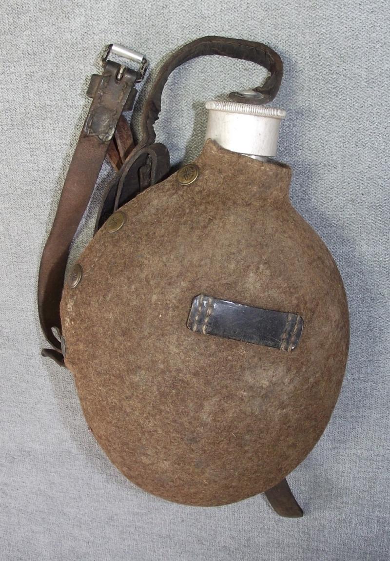 WW2 German M31 Waterbottle.