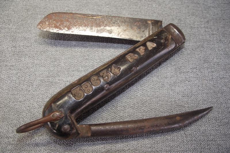 WD Marked Boer War Period Folding Knife.