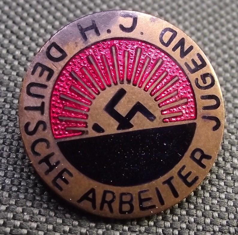 First Pattern Hitler Youth Membership Badge.