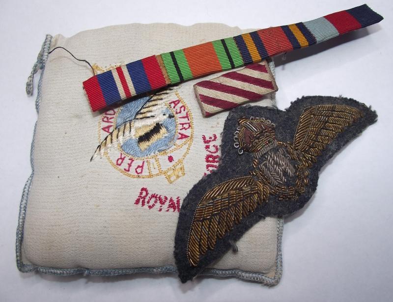 WW2 RAF Bullion Pilots Cloth Uniform Wings and Medal Ribbon Bar.