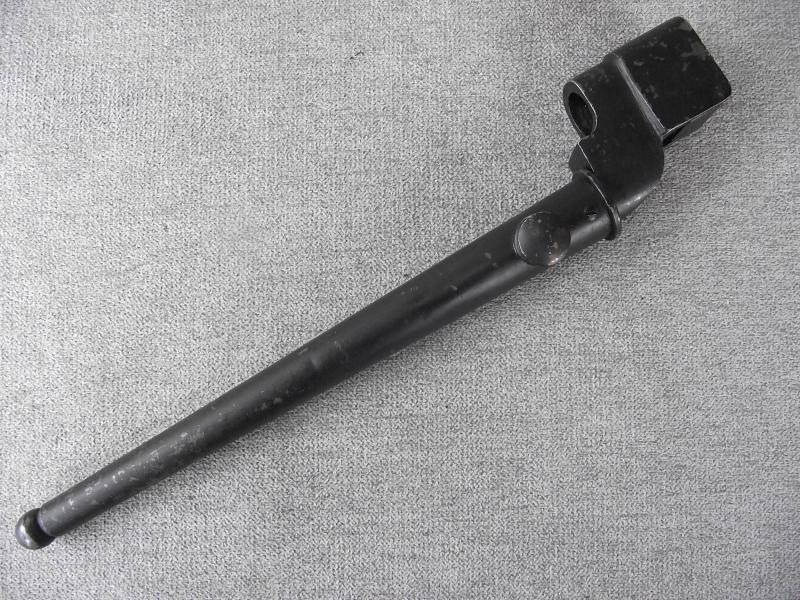 WW2 British No4 MKII Bayonet. Broad Arrow D, Prince Smith?