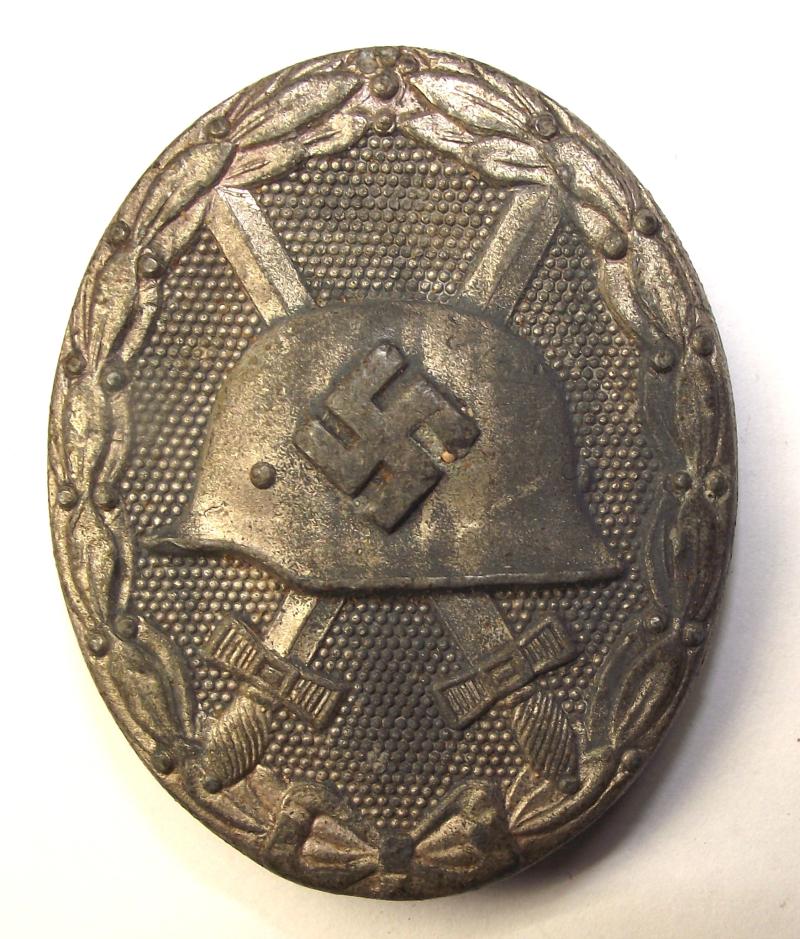 WW2 German Silver Wound Badge. MM-65/ Klein & Quenzer.