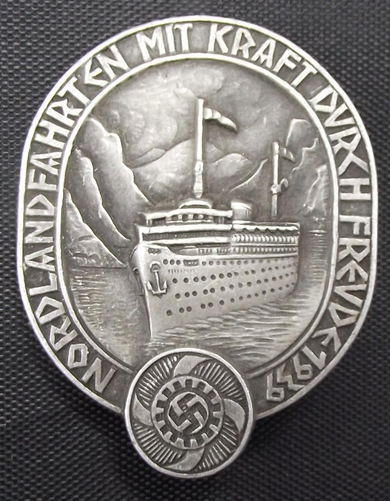 KDF Event Badge/Tinnie. Nordlandfahrten 1939.