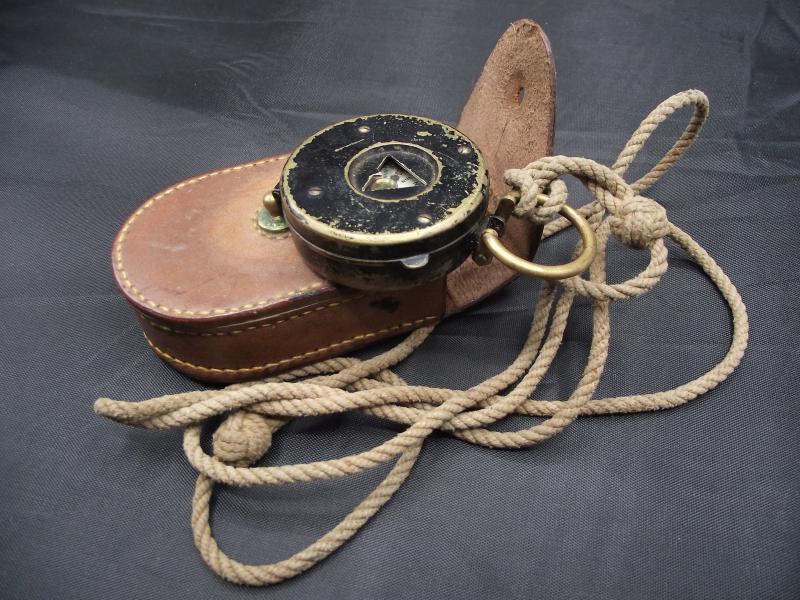 British WW1 MK VIII Marching Compass, Case and Lanyard. 1917.