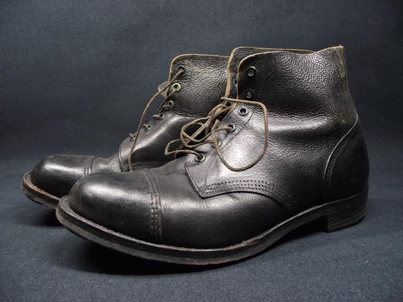 British Military Ammo Boots, Size 10, No Date.