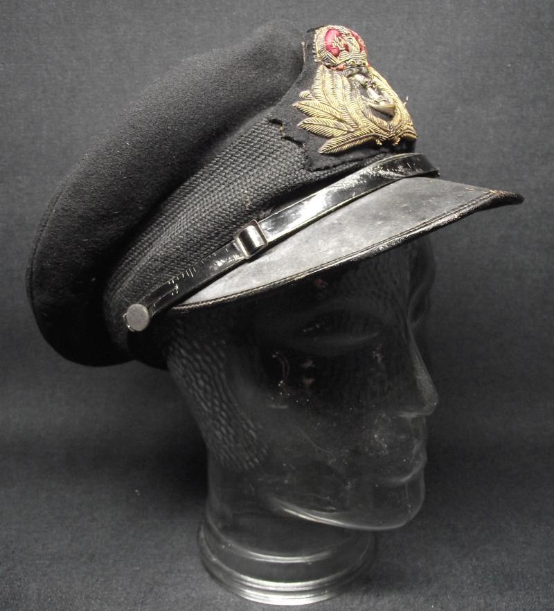WW2 Royal Navy Officers Cap.