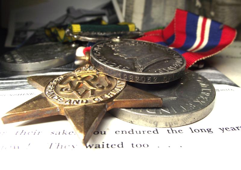 WW2 Territorial Efficiency Group. RE, Bomb Disposal. Royal Monmouthshire Royal Engineers.