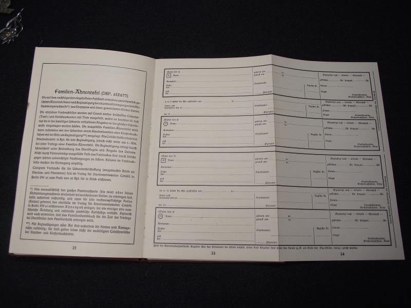 WW2 German Deutsches Einheits Familien Stammbuch. Family Tree Book, Austria, 1939.