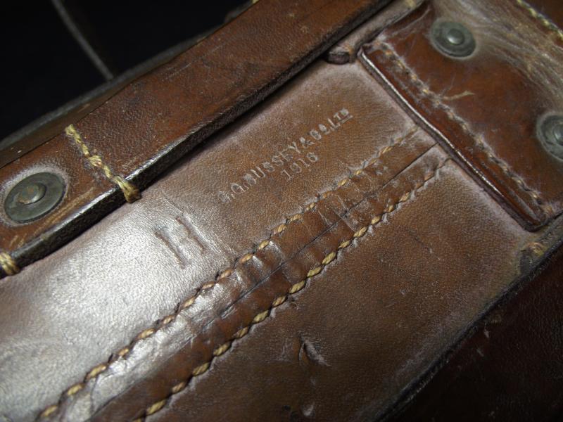 WW1 1916 Dated British Binoculars.