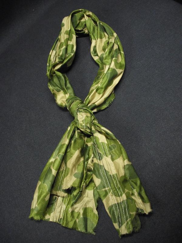 WW2 U.S. Camo Parachute Scarf.