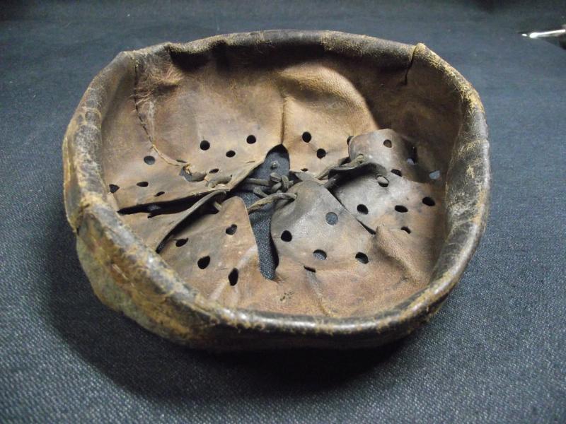 WW2 German Helmet M31 Liner Leather.