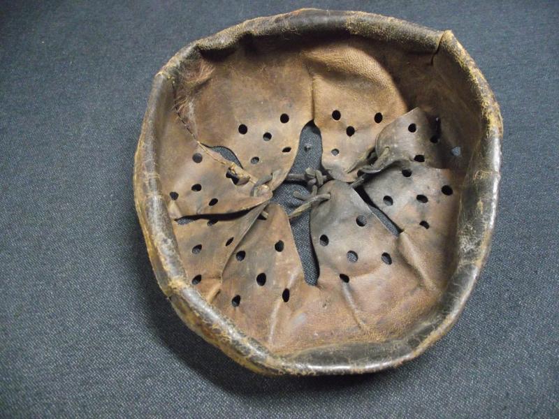 WW2 German Helmet M31 Liner Leather.